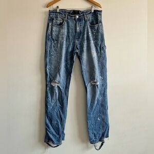 Forever 21 Men's Slim Relaxed Distressed Blue Jeans